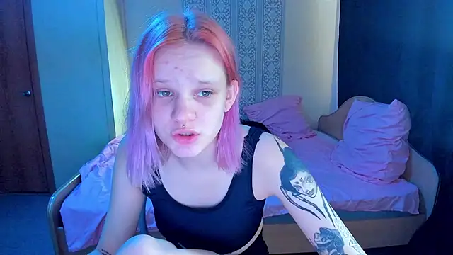 Elieiza xo online show from February 18, 9:41 am