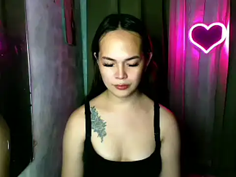 sweetsassyxx online show from February 21, 6:03 am