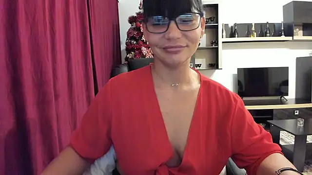 Ella sweety00 online show from December 16, 8:15 pm