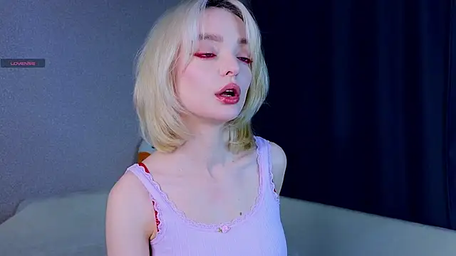 ShizukaBlanche online show from November 20, 3:18 am