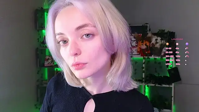 ShizukaBlanche online show from September 25, 3:49 am