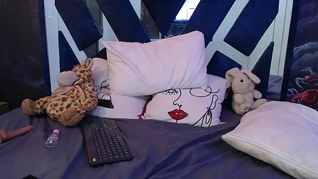 abi mua online show from September 25, 10:29 pm