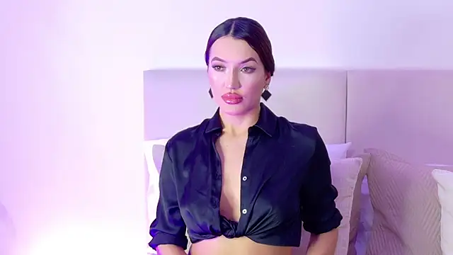 Bella-taylorr online show from September 9, 9:47 pm