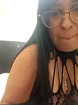 Leylani89 online show from January 8, 7:45 am