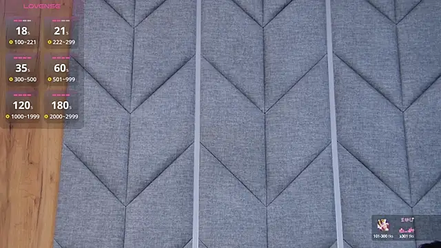 Kimberlymav online show from September 19, 4:22 am