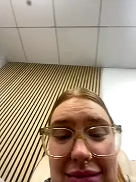 MysteriousMylaX online show from December 15, 12:10 pm