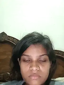 Komal0099 online show from December 18, 4:28 am