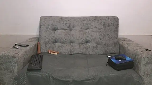 adahira08 online show from April 26, 2:09 am