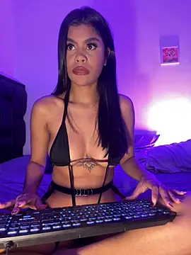 MiaSkylar online show from February 24, 4:22 am