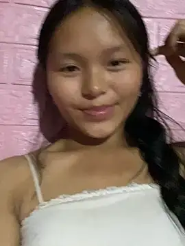 milo bae online show from November 4, 7:57 am