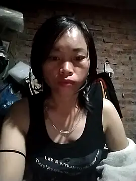   Ngoc20   online show from December 14, 6:57 pm