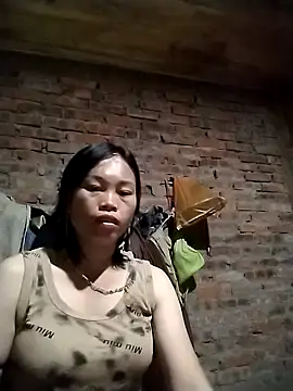   Ngoc20   online show from October 9, 2:43 pm