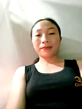 lucybaby00 online show from November 18, 2:07 pm