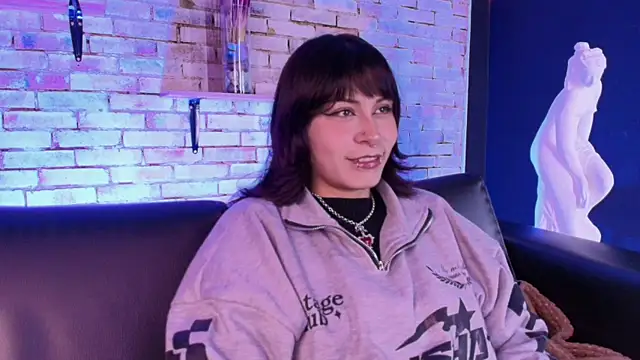 kitty malach online show from February 18, 3:38 am