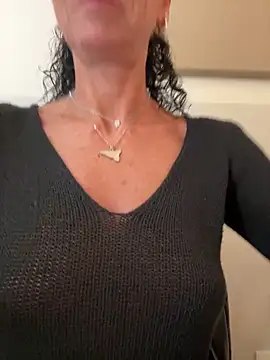 eddivad6974 online show from September 14, 6:50 pm