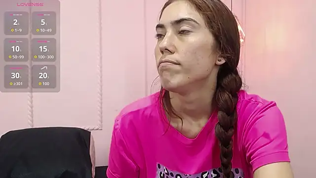 danna7cute online show from October 15, 8:55 pm