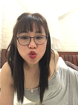 Vitamin sexy online show from January 11, 2:22 pm