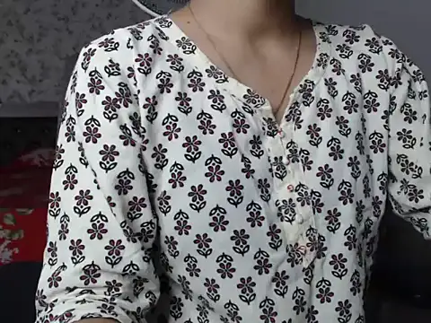 snow white123 online show from October 2, 10:26 pm