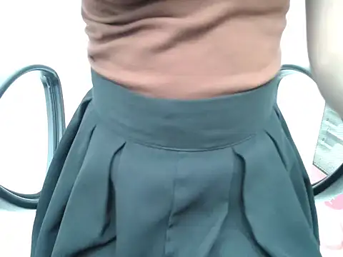  Lady- online show from February 20, 7:43 am