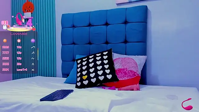 Dianita bitch online show from October 28, 12:44 pm