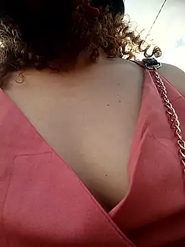 SirenRouge 69 online show from November 14, 9:15 pm