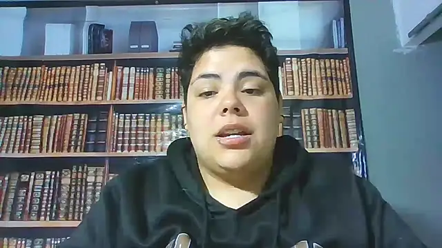 Hailey Curvy online show from January 14, 11:15 am