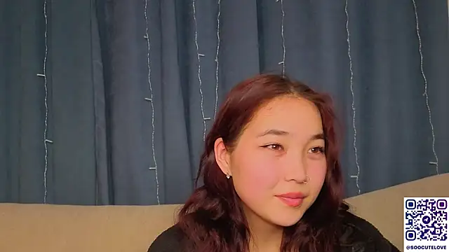 ColettaMejias online show from December 15, 8:36 pm