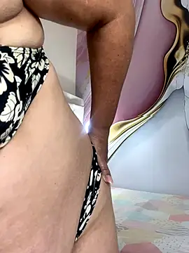 Lucy Milf 474 online show from September 10, 1:44 pm