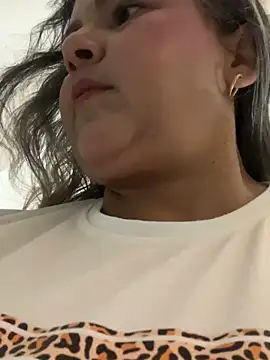 Lucy Milf 474 online show from April 13, 6:41 pm