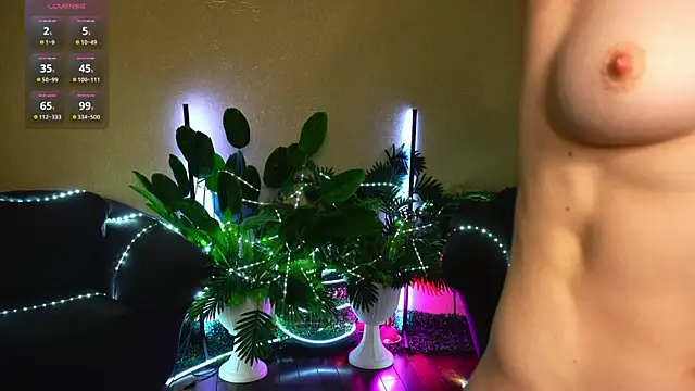 AnitaVon online show from June 2, 3:51 am