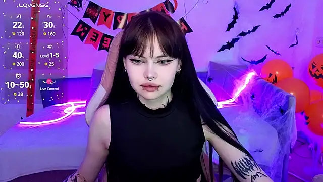 Morana Batt online show from November 3, 2:15 am