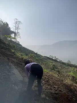 Ngoc-bbi online show from April 6, 2:11 am