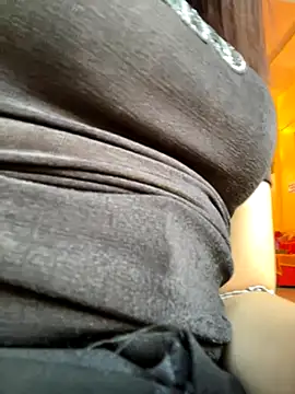 Ngoc-bbi online show from September 15, 10:01 am