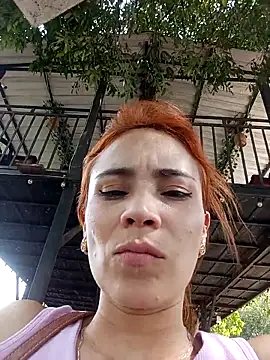 dulcelatin21 online show from September 22, 7:23 pm