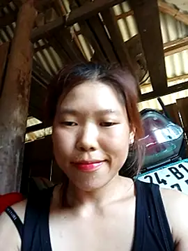 Ngocmi909 online show from April 10, 6:30 am