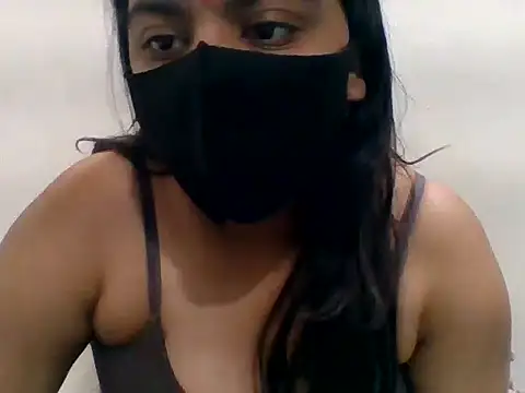 Vaani Singha online show from April 4, 9:13 pm