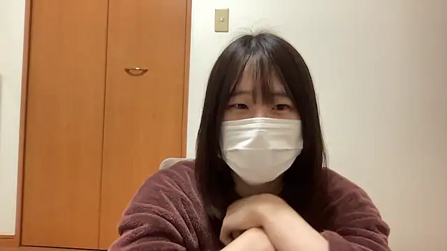 nuu u online show from March 4, 2:56 pm