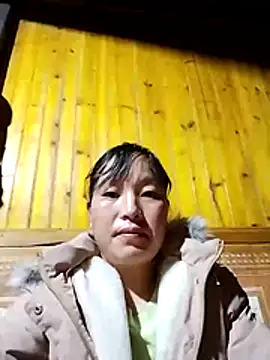 miss-su online show from October 24, 9:00 pm