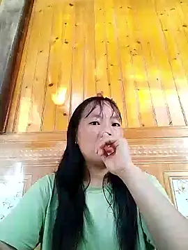 miss-su online show from October 10, 9:25 am