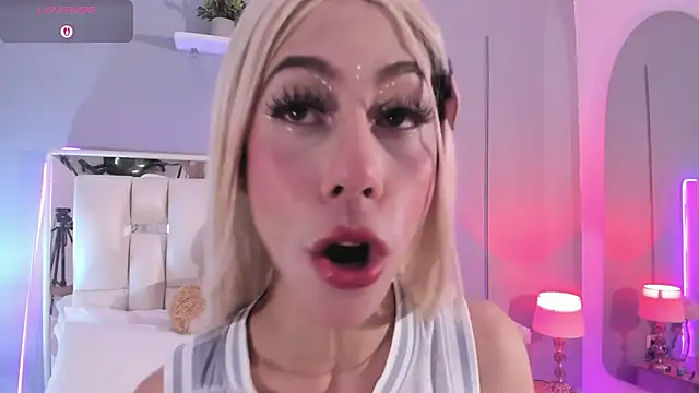 Darlyn tenderhot   online show from November 18, 9:16 pm