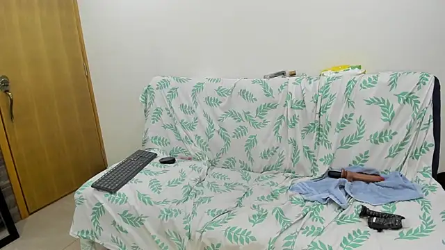 oriana olsen online show from October 18, 6:49 am