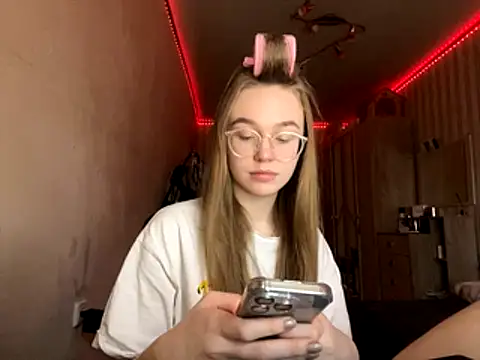 bellameow88 online show from November 27, 6:05 am