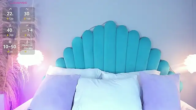 AlassiaHocthner online show from November 15, 11:55 am