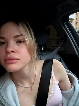 SMELLSEX online show from September 18, 4:16 pm