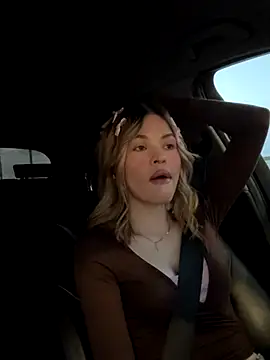 SMELLSEX online show from October 11, 3:15 pm