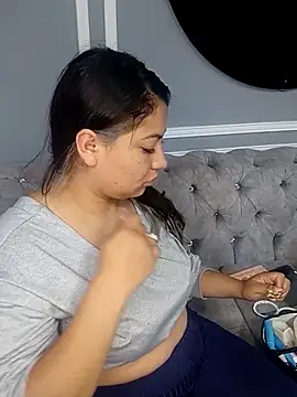 AbbieJoness   online show from November 27, 11:13 am