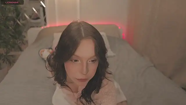 claire bennett online show from September 15, 1:36 am