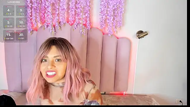 MissCandyliciouss online show from September 22, 11:47 pm