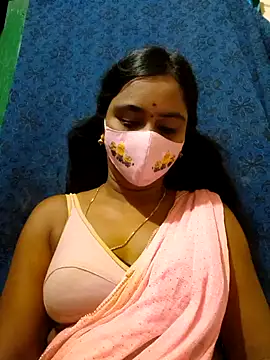 mini-queen online show from October 17, 6:33 pm