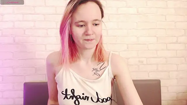 Ericha Stone online show from February 27, 1:38 am